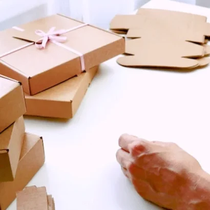 Umrah Gift Boxes: Benefits of Choosing Moving Boxes for Your Journey