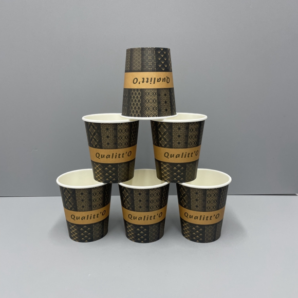 Versatile 200ml Disposable Paper Cups for Hot and Cold Beverages